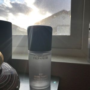BRAND NEW MINI MAC FIX + SPRAY